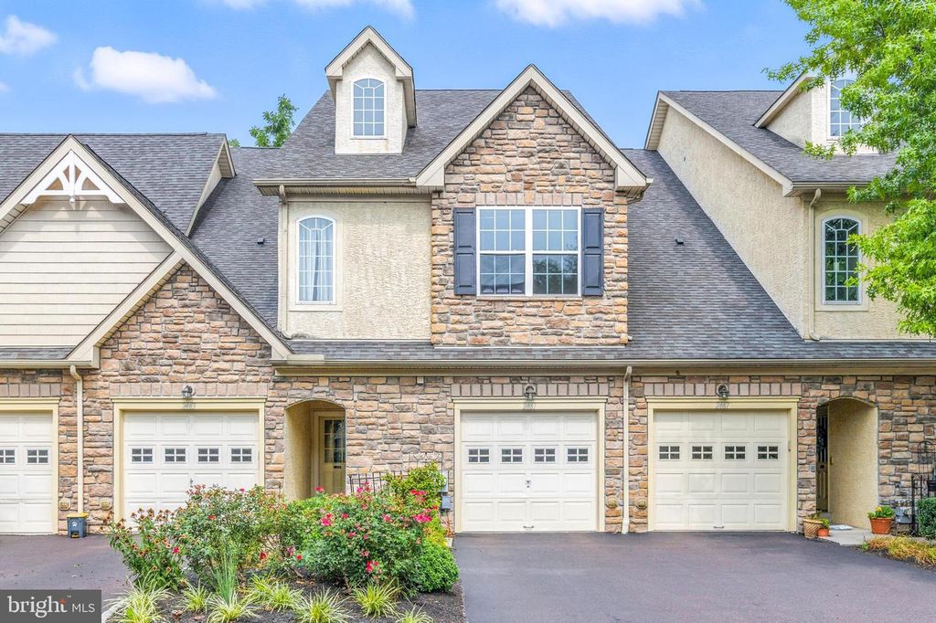 2461 MERRI CLAUDE DR, Norristown, PA 19401