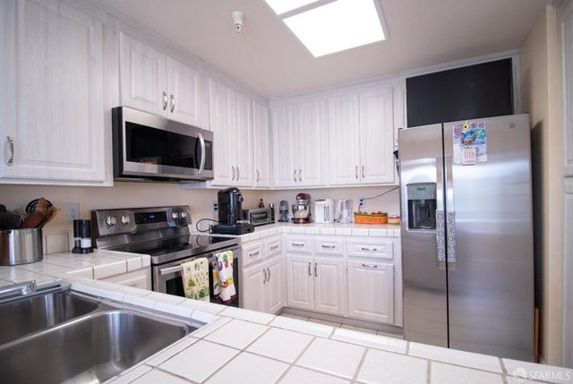 743 Green Ridge Drive 2, Daly City, CA 94014