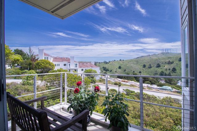 743 Green Ridge Drive 2, Daly City, CA 94014