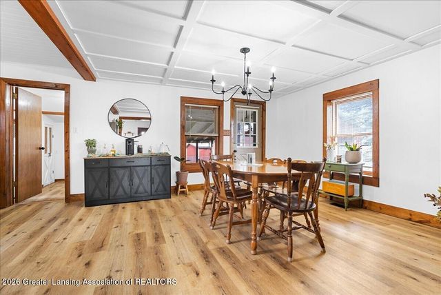 2304 N Chester Road, Charlotte, MI 48813