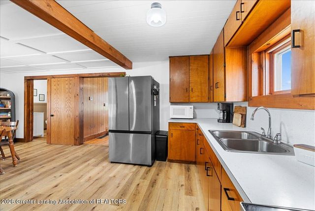 2304 N Chester Road, Charlotte, MI 48813