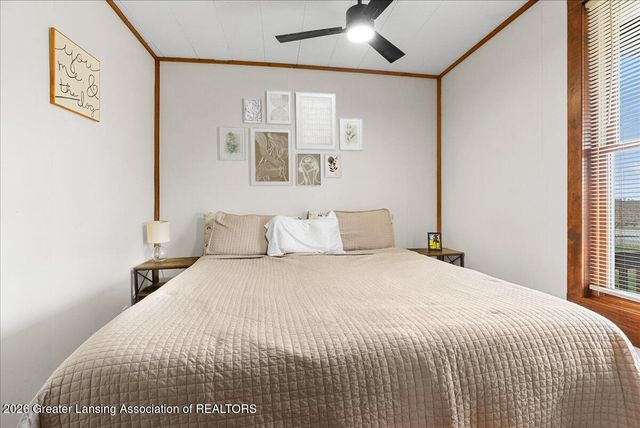 2304 N Chester Road, Charlotte, MI 48813