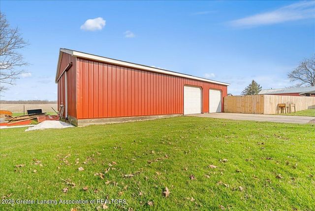 2304 N Chester Road, Charlotte, MI 48813