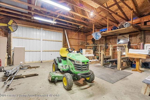 2304 N Chester Road, Charlotte, MI 48813