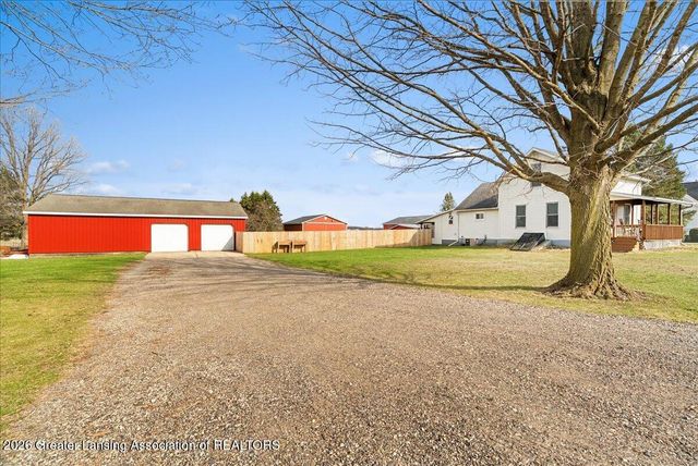 2304 N Chester Road, Charlotte, MI 48813