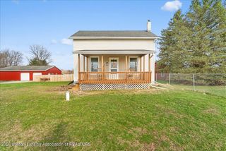 2304 N Chester Road, Charlotte, MI 48813