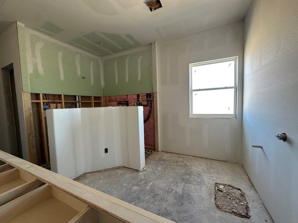 Image 21 of property listing at 9710 Grey Wolf Lane, San Angelo, TX 76901