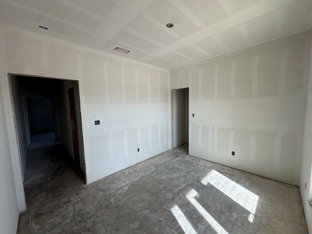 Image 32 of property listing at 9710 Grey Wolf Lane, San Angelo, TX 76901