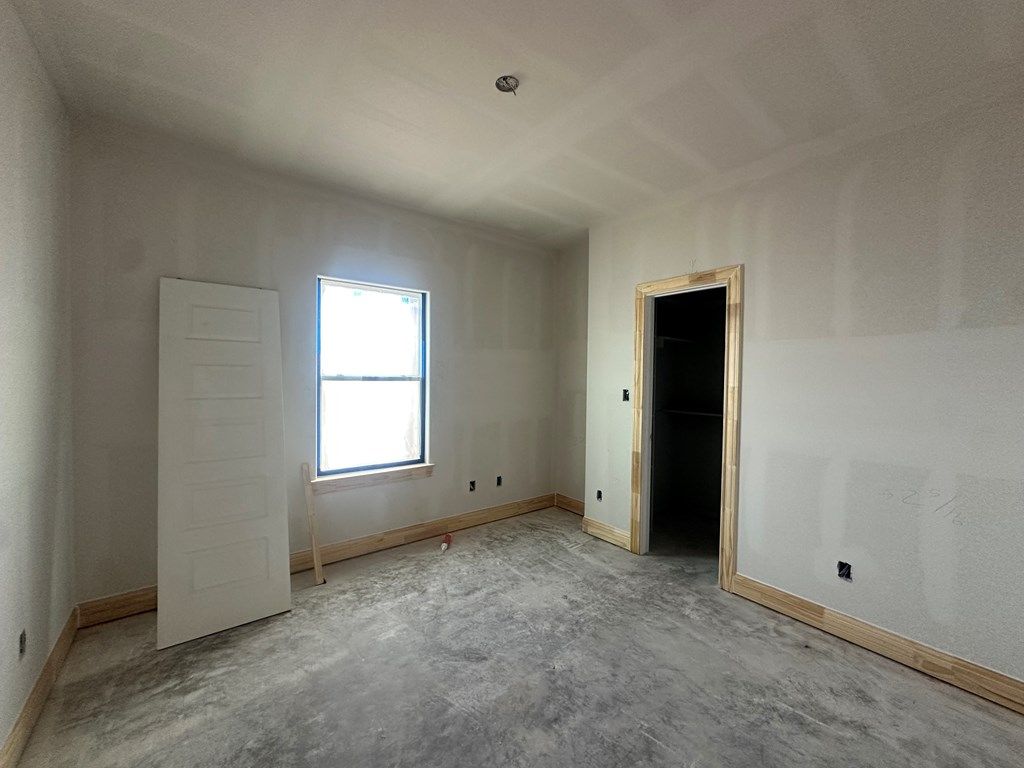 Image 51 of property listing at 9710 Grey Wolf Lane, San Angelo, TX 76901