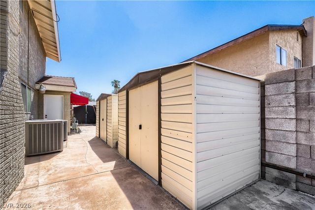 1908 Piccolo Way, Las Vegas, NV 89146