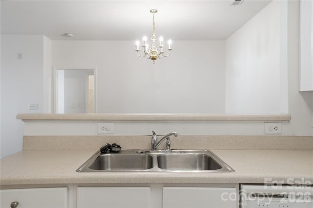 16742 Amberside Road E, Cornelius, NC 28031