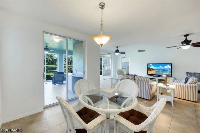 3280 Crossings CT 21, Bonita Springs, FL 34134