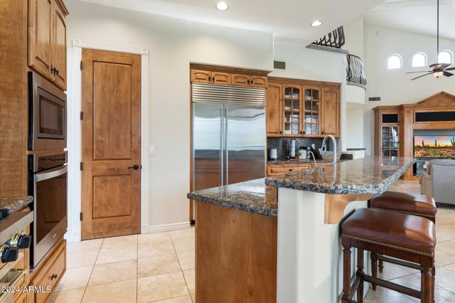 16101 E Powderhorn Drive, Fountain Hills, AZ 85268