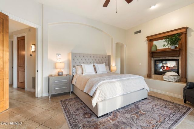 16101 E Powderhorn Drive, Fountain Hills, AZ 85268