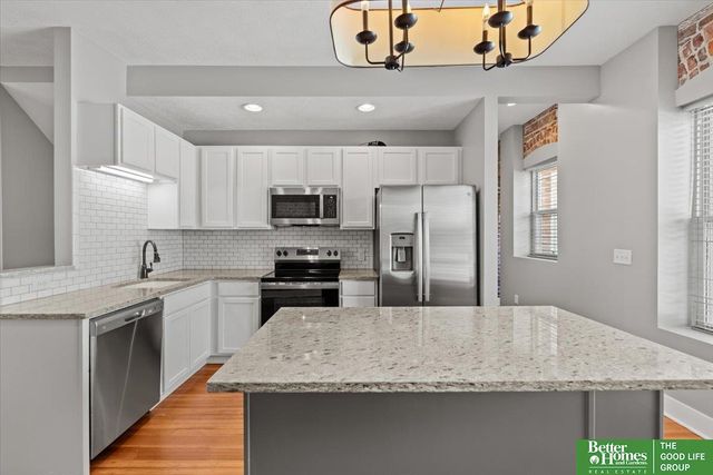 4004 Harney Street, Omaha, NE 68131