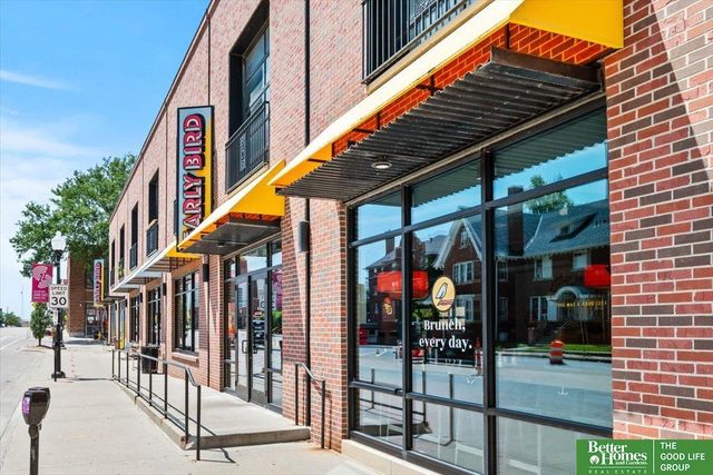 4004 Harney Street, Omaha, NE 68131