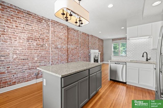 4004 Harney Street, Omaha, NE 68131