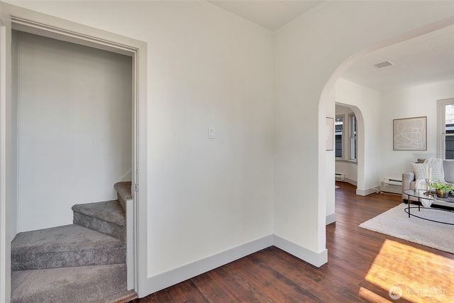 3107 N 15th St, Tacoma, WA 98406