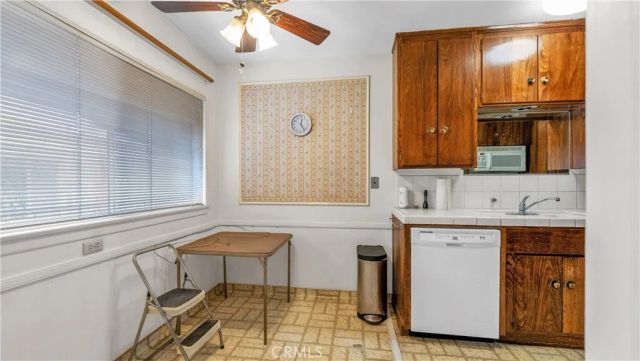 1317 N Brand 15, Glendale, CA 91202