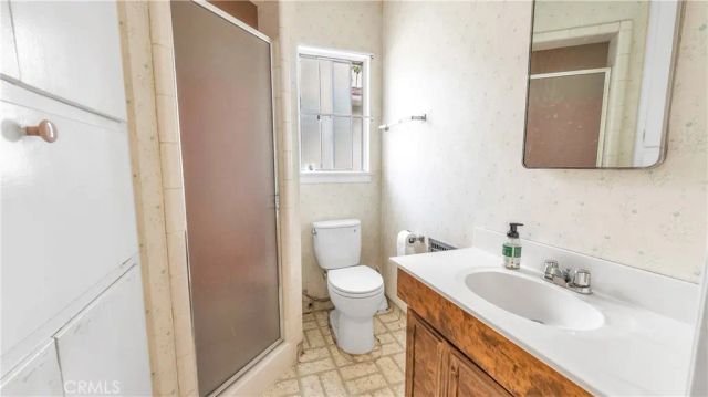 1317 N Brand 15, Glendale, CA 91202