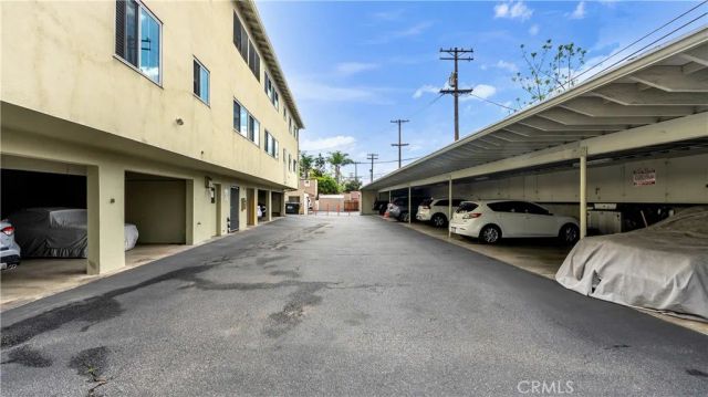 1317 N Brand 15, Glendale, CA 91202