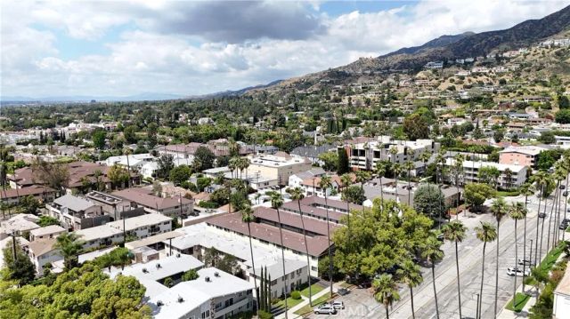 1317 N Brand 15, Glendale, CA 91202