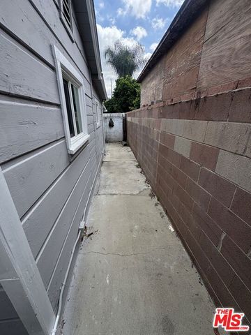 6111 Greenwood Avenue 6113, Commerce, CA 90040