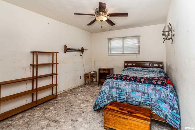 1609 Tina Drive, Murphysboro, IL 62966