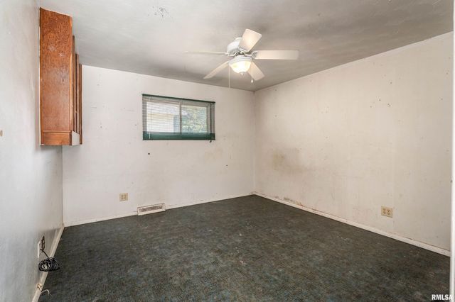 1609 Tina Drive, Murphysboro, IL 62966