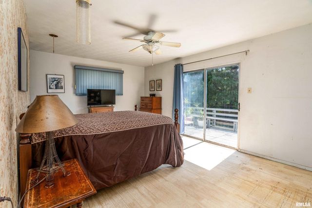 1609 Tina Drive, Murphysboro, IL 62966