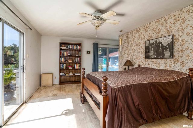 1609 Tina Drive, Murphysboro, IL 62966