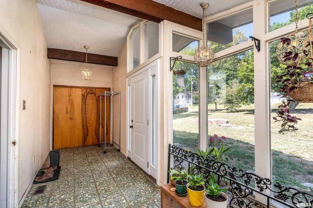 1609 Tina Drive, Murphysboro, IL 62966