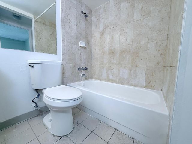 4891 Sable Pine Circle B1, West Palm Beach, FL 33417