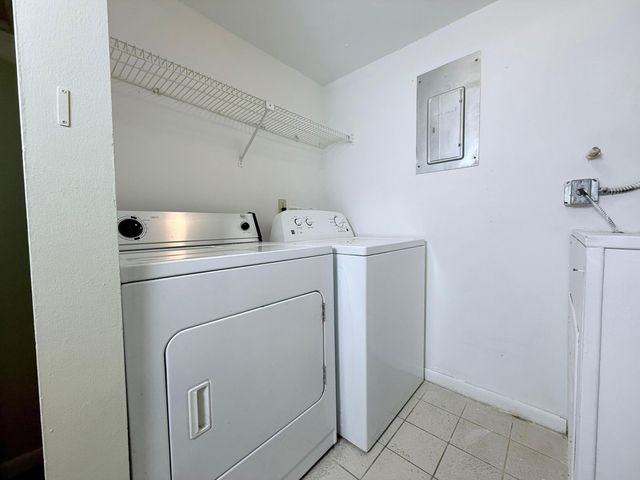 4891 Sable Pine Circle B1, West Palm Beach, FL 33417