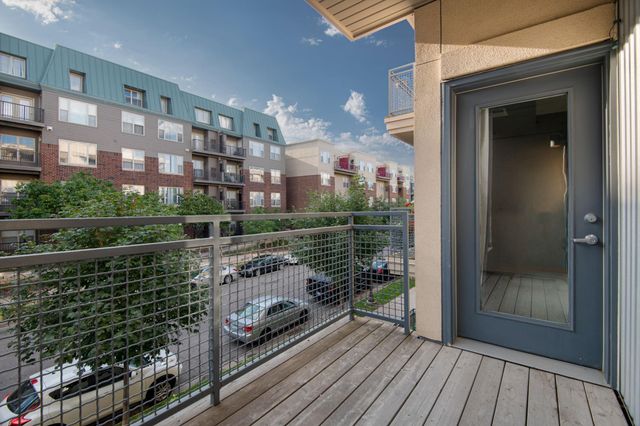 825 Berry Street 207, Saint Paul, MN 55114