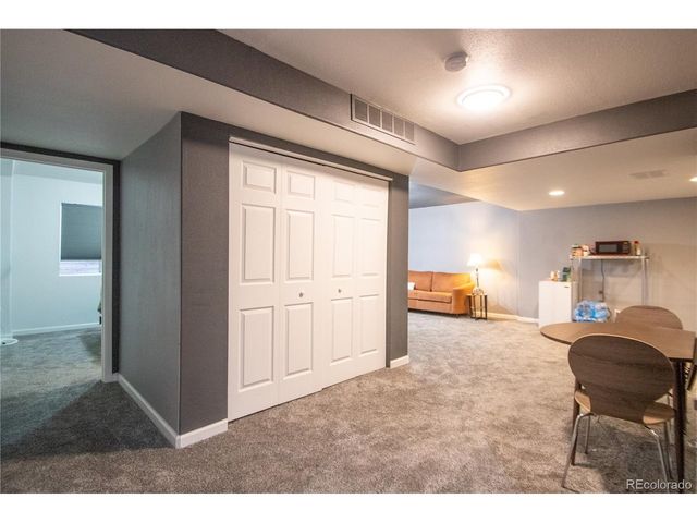 555 S 17th Ave, Brighton, CO 80601