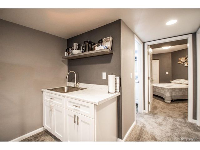 555 S 17th Ave, Brighton, CO 80601