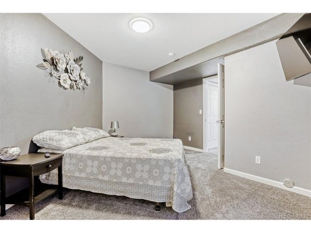 555 S 17th Ave, Brighton, CO 80601