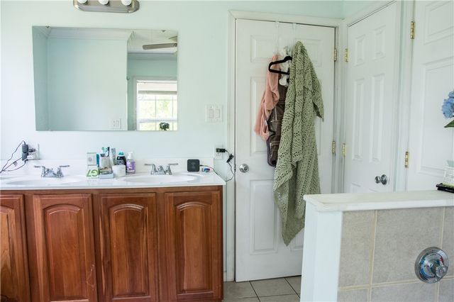 819 Toman Ave, Clairton, PA 15025