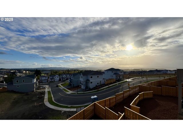 17644 Sw Watchman Ln, Beaverton, OR 97007