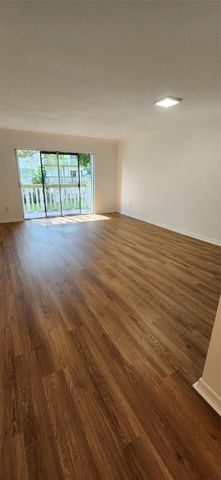 15221 NE 6th Avenue A205, Miami, FL 33162