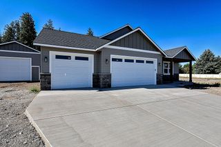 4450 E Savea Ln, Post Falls, ID 83854