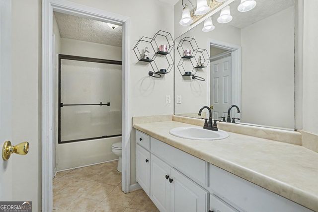 1857 High Green Drive, Statham, GA 30666
