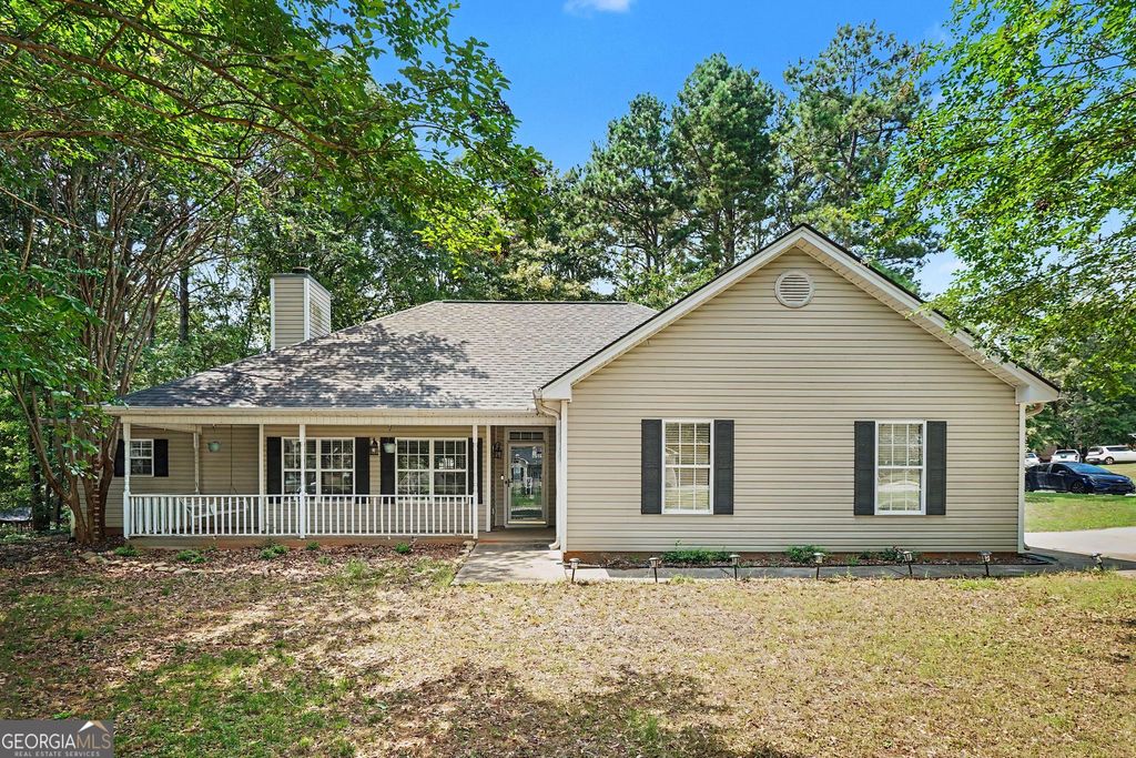 1857 High Green Drive, Statham, GA 30666