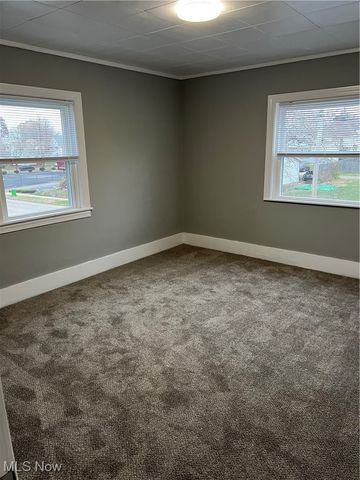 224 7th Street NW, Barberton, OH 44203