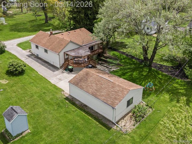 3469 Taylor Court, Auburn Hills, MI 48326