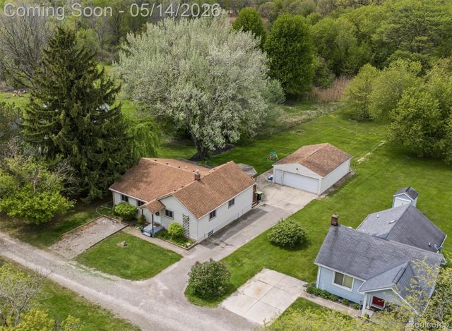 3469 Taylor Court, Auburn Hills, MI 48326