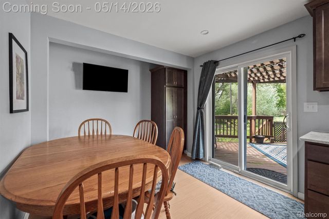 3469 Taylor Court, Auburn Hills, MI 48326