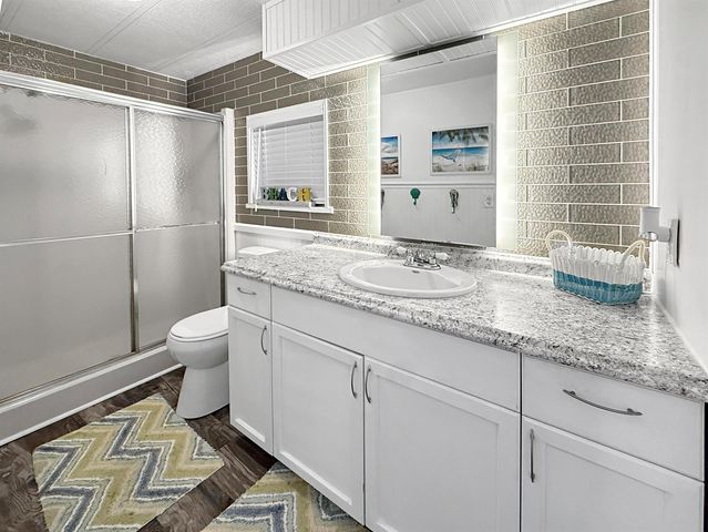 9296 SW Michelle Drive, Stuart, FL 34997