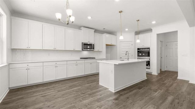 2076 Winged Elm Way, Lawrenceville, GA 30045